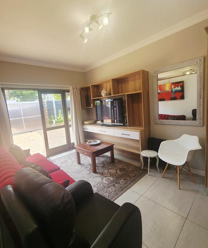 To Let 1 Bedroom Property for Rent in Vierlanden Western Cape